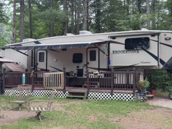 2013 38 ft Brookstone 5th Wheel